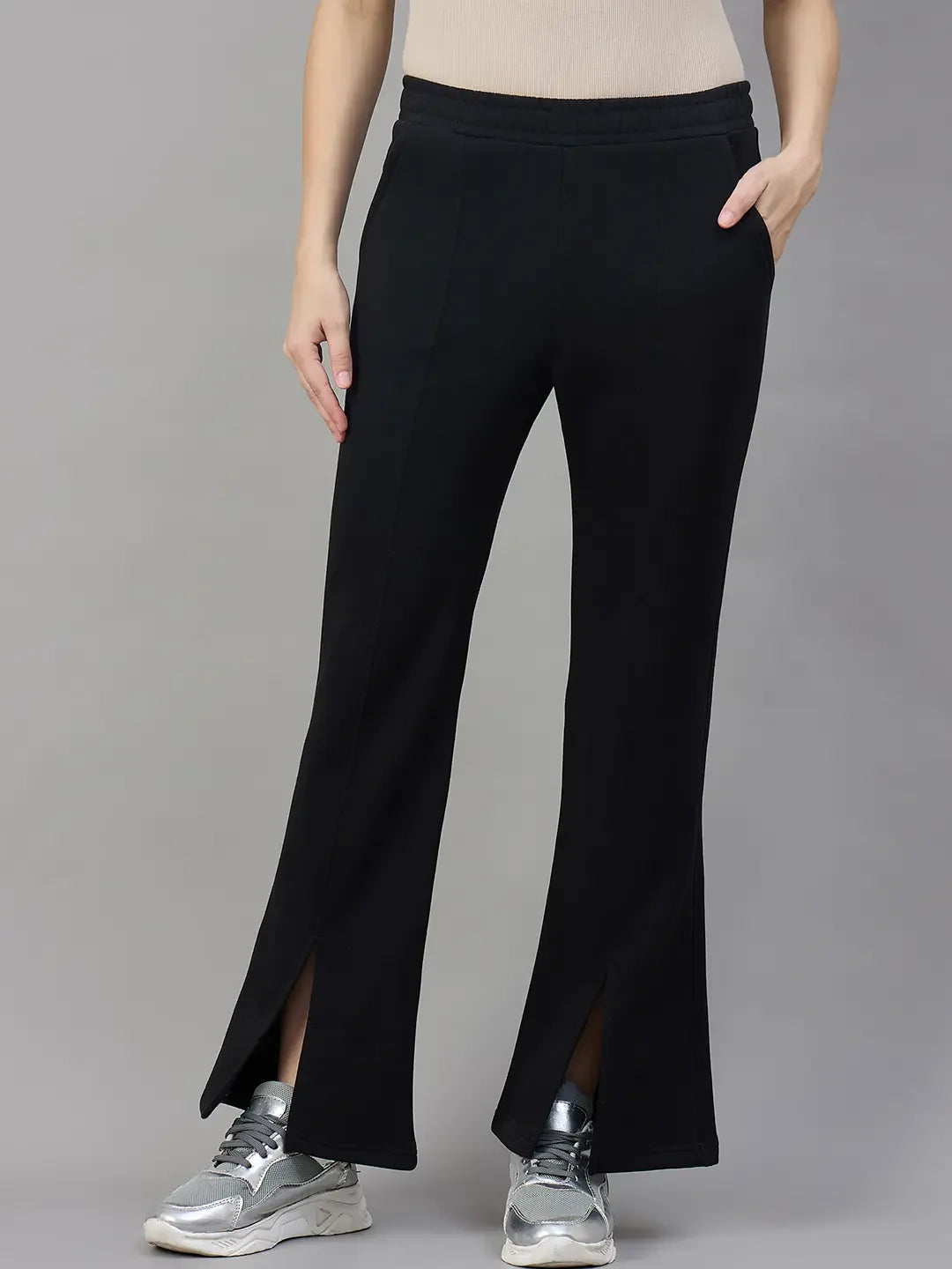 Black Women’s Fleece Flared Sweatpants – Bootcut Warm Winter Pants for Casual Outfits India