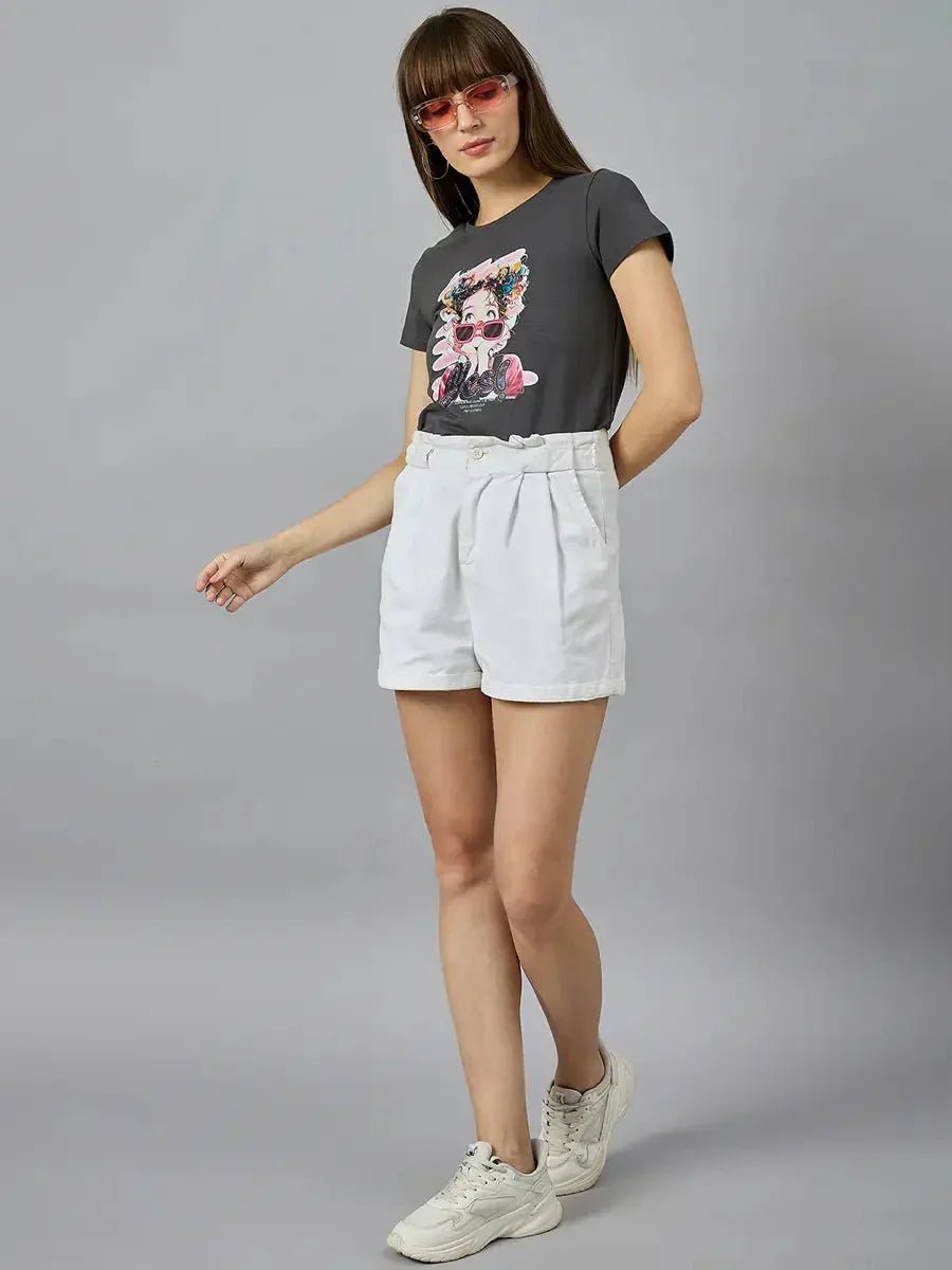 Woman models 98degreenorth classic round-neck typography cotton T-shirt with white shorts and red sunglasses.