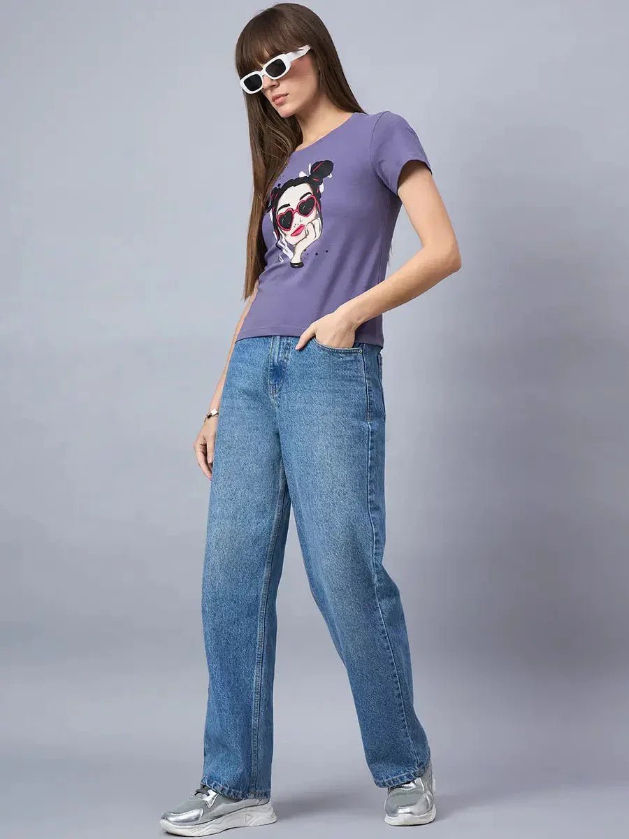 Cotton typography tee for women, blending daily wear comfort with style