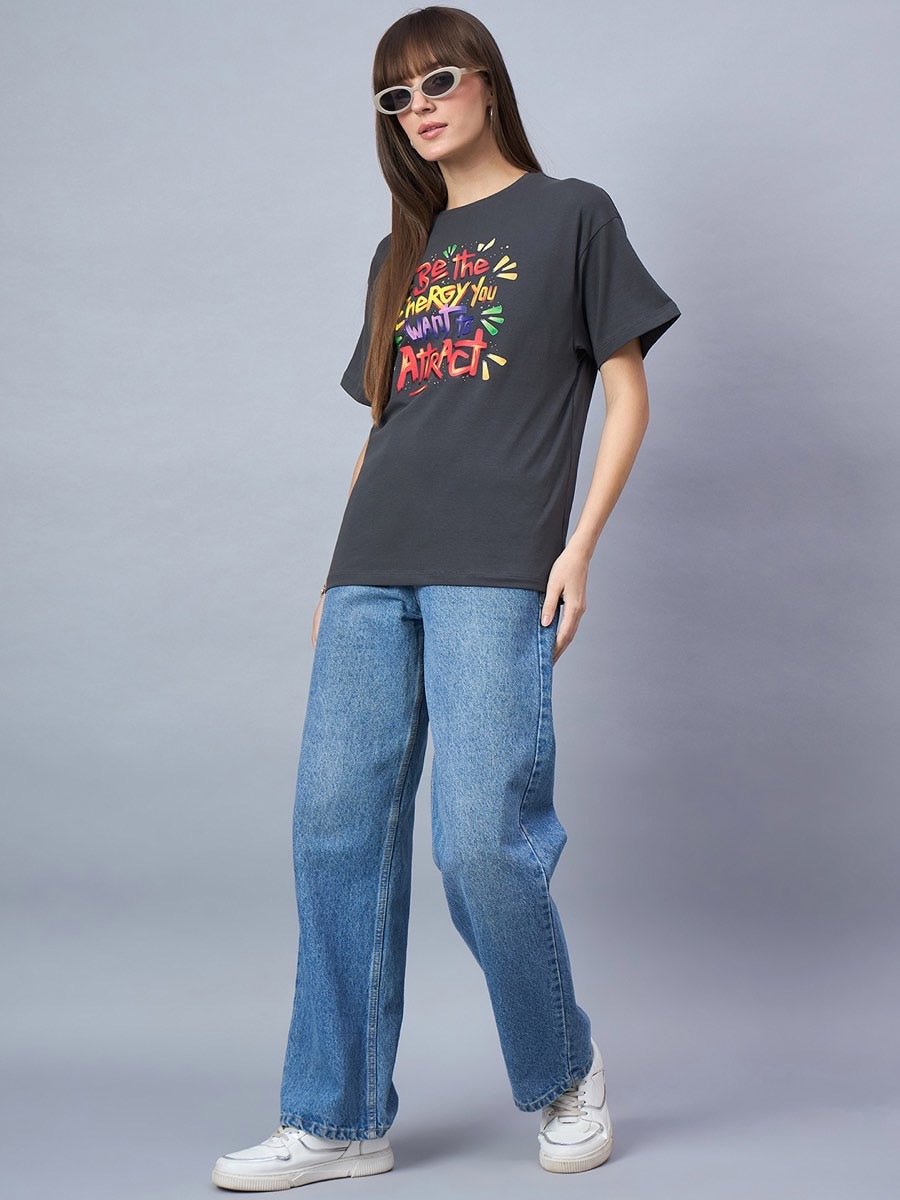 Round Neck Cotton T-shirt with Typography Print – Relaxed Drop Shoulder Fit