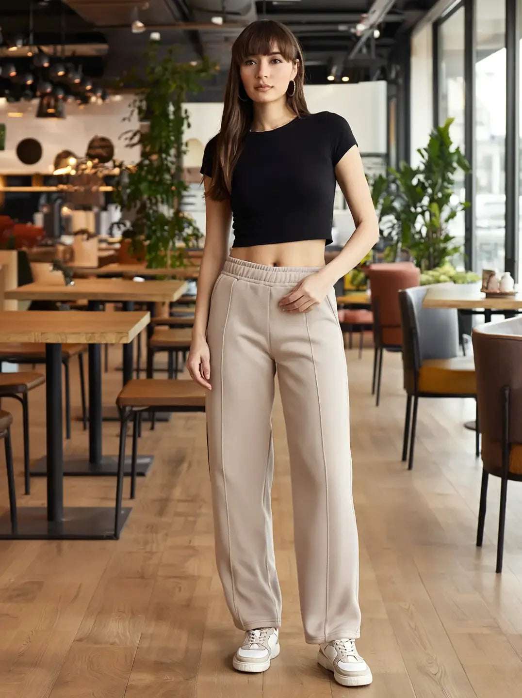 Women’s Straight Fit Fleece Sweatpants in Almond – Minimal Chic Winter Pants