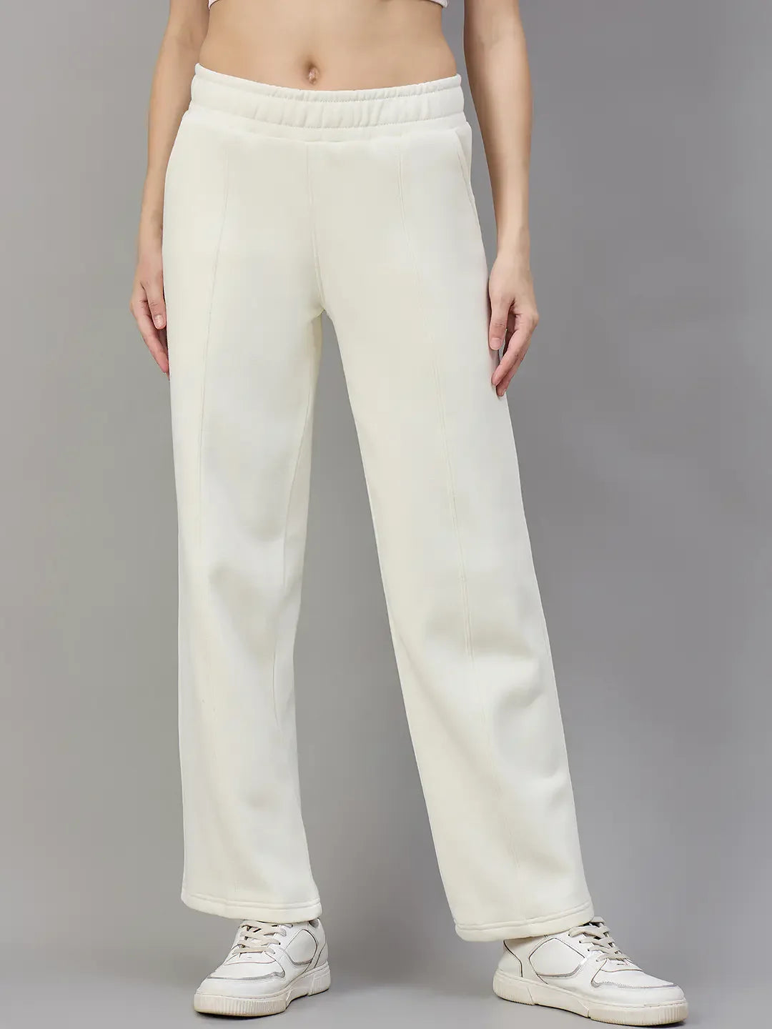 Women’s Straight Fit Fleece Sweatpants in Butter – Soft Pastel Cozy Winter Wear