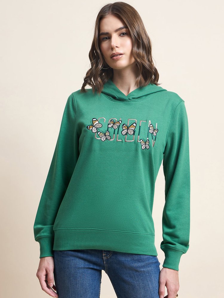 Sweatshirts & Hoodies