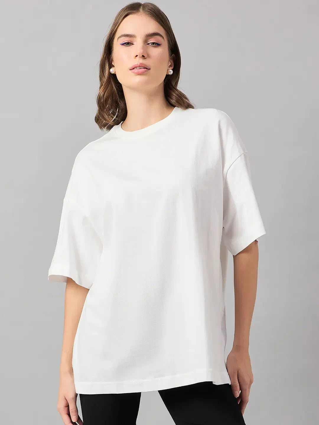 98 Degree North Women’s Oversized Off-White Tee – Easygoing Everyday Loose Fit Top for Versatile Styling