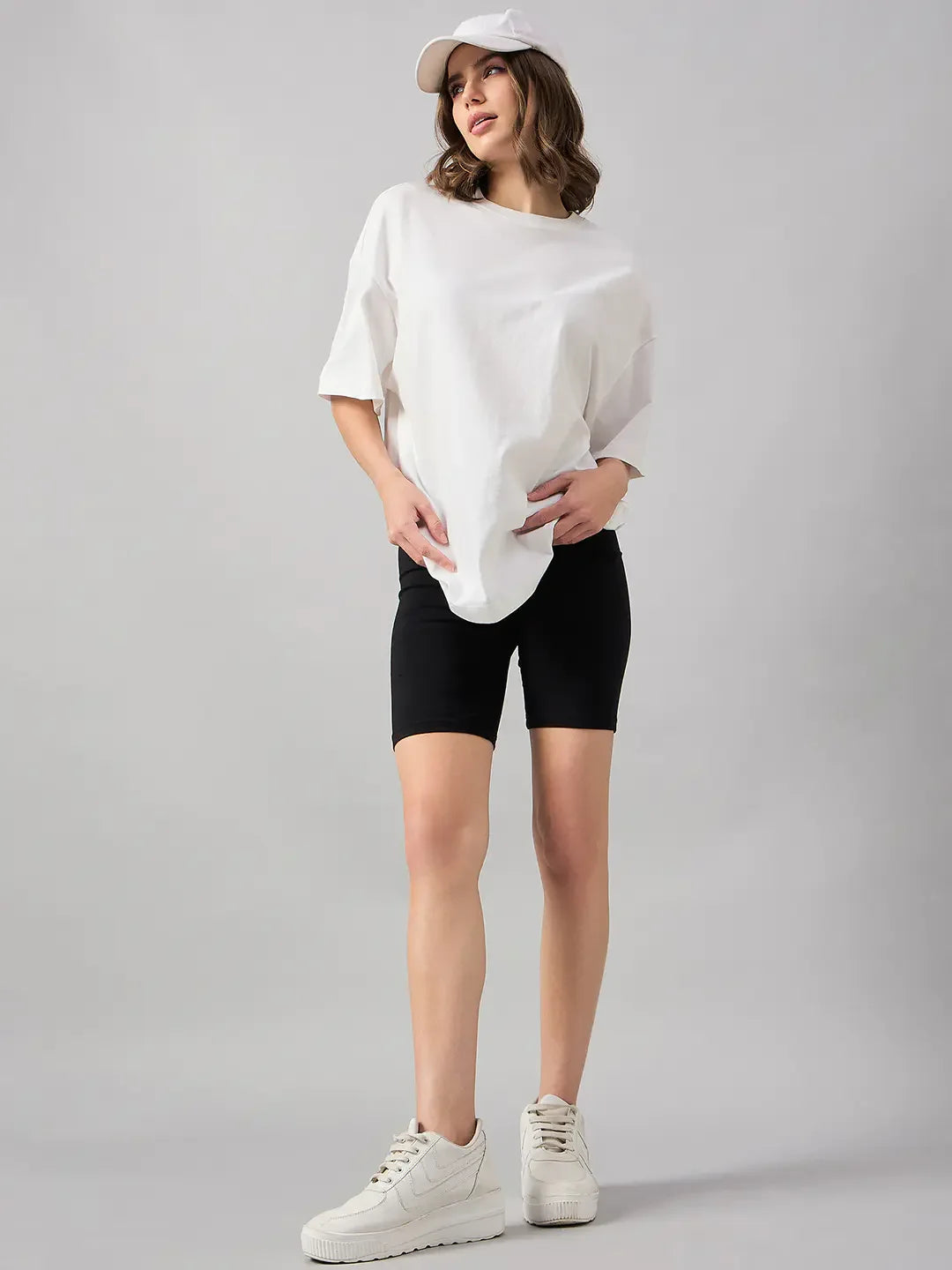 98 Degree North Women’s Oversized Off-White Tee – Easygoing Everyday Loose Fit Top for Versatile Styling