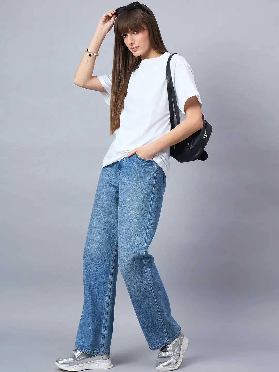 98 Degree North Women’s Oversized White T-Shirt – Clean Minimal Cotton Tee in Relaxed Fit Streetwear Style