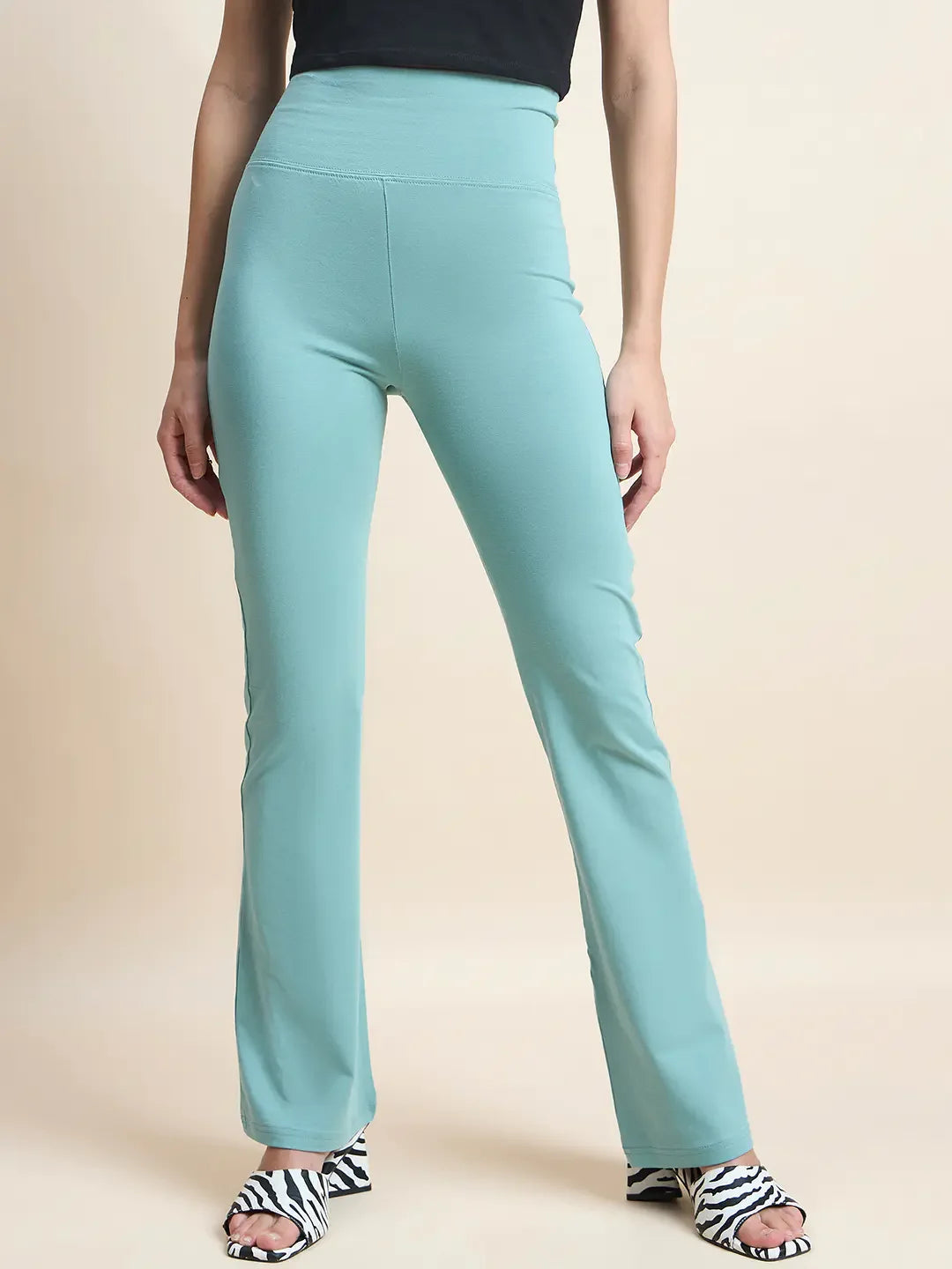 98 Degree North Women’s Sea Green Stretchable Trousers – Refreshing Fashion Essential for Summer & Travel in India