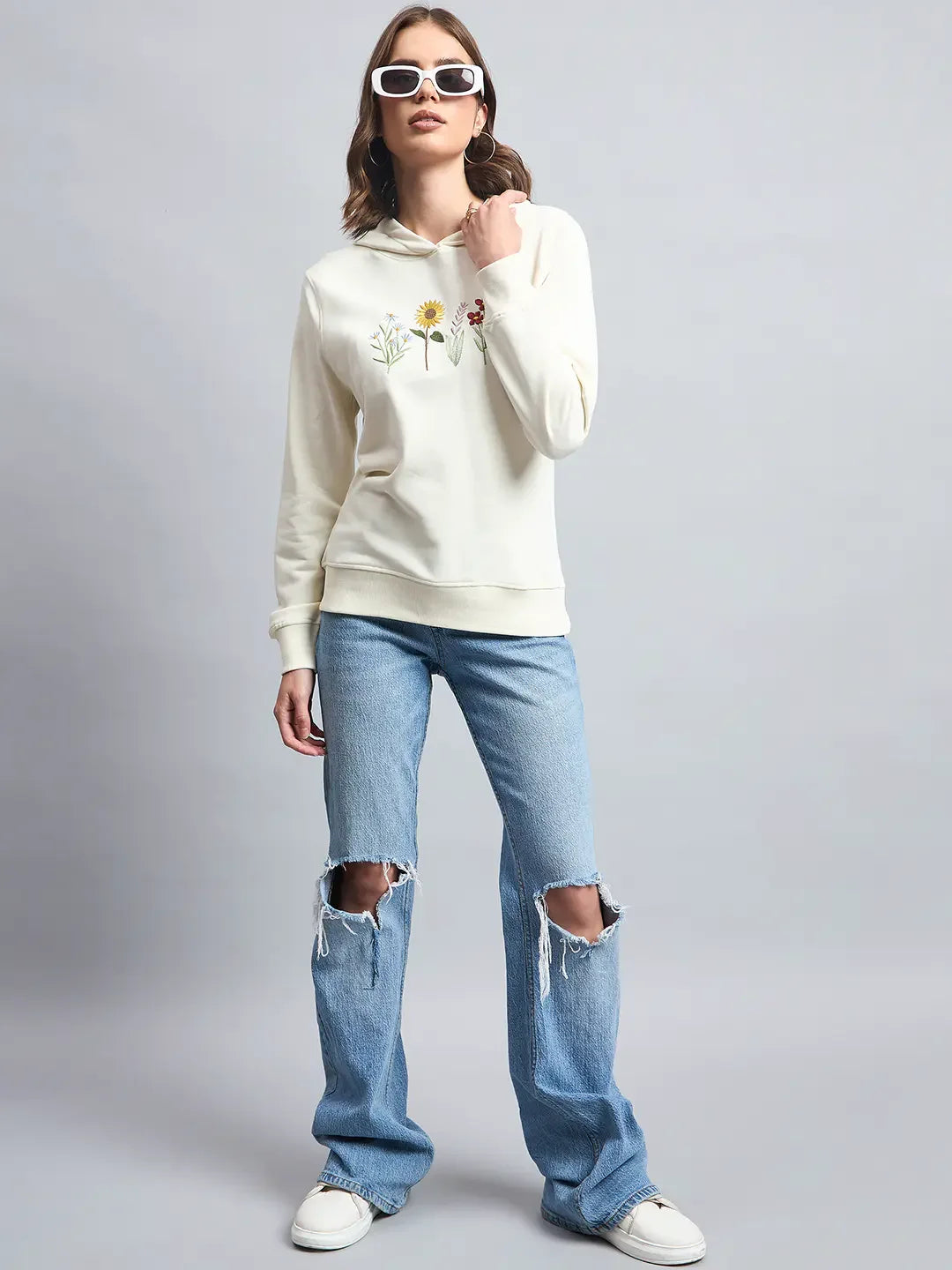 Women’s Butter Hoodie Sweatshirt with Floral Embroidery – Cozy Casual Winterwear