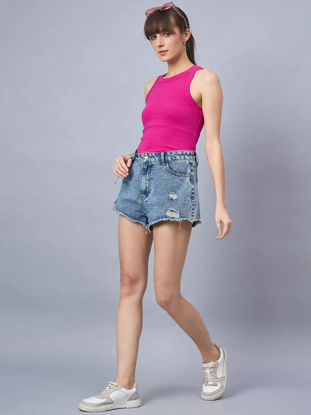 Women’s Fuchsia Ribbed Sleeveless Crop Top – Slim Fit Streetwear Tank