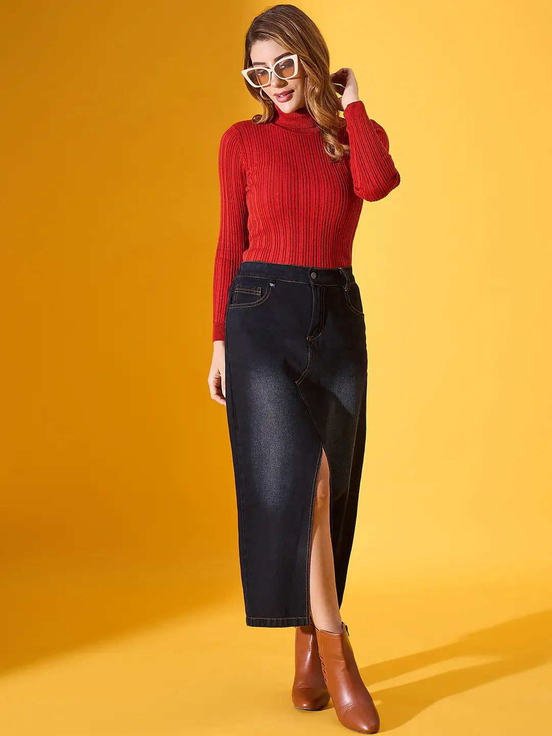 Women’s Ginger Ribbed Turtleneck Stretchable Sweater – Trendy Slim Fit High Neck Pullover – Warm Winter Outfit for Indian Fashion