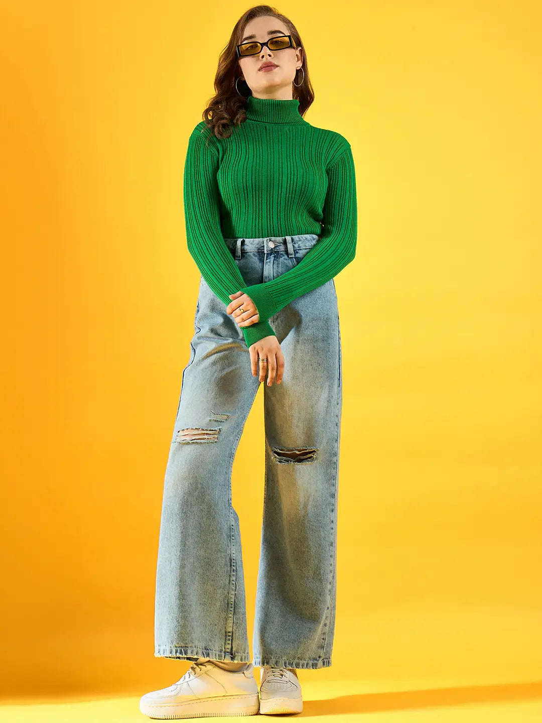Women’s Green Ribbed Turtleneck Stretchable Sweater – Vibrant Slim Fit High Neck Pullover – Fashionable Winter Style for Casual & Office