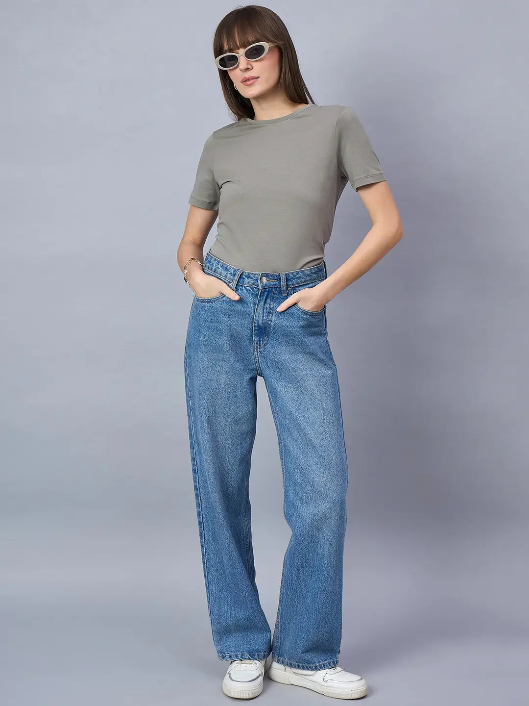 Women’s Grey Round Neck Short Sleeve T-Shirt – Minimalist Casual Everyday Wear for Women India