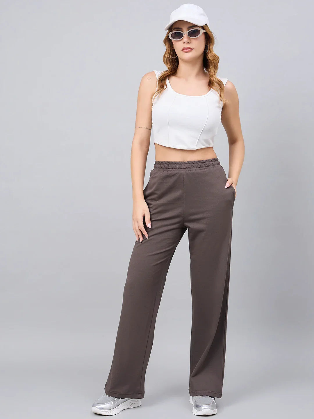 Women’s Olive Green Cotton Stretchable Trackpants – Relaxed Fit High Waist Casual & Travel Wear Bottoms India