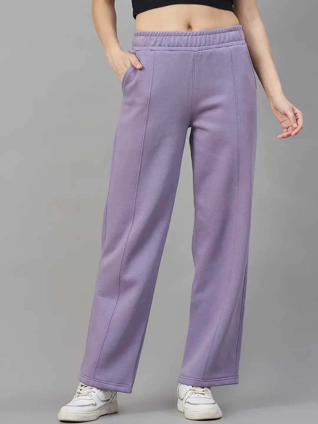 Women’s Straight Fit Fleece Sweatpants in Violet – Confident Winter Streetwear Joggers